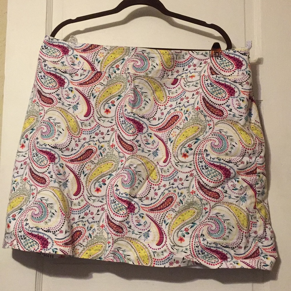 Talbots lined paisley skirt, with floral pattern